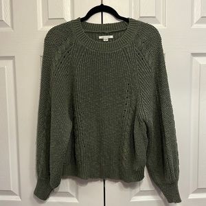 AE Olive cropped sweater!